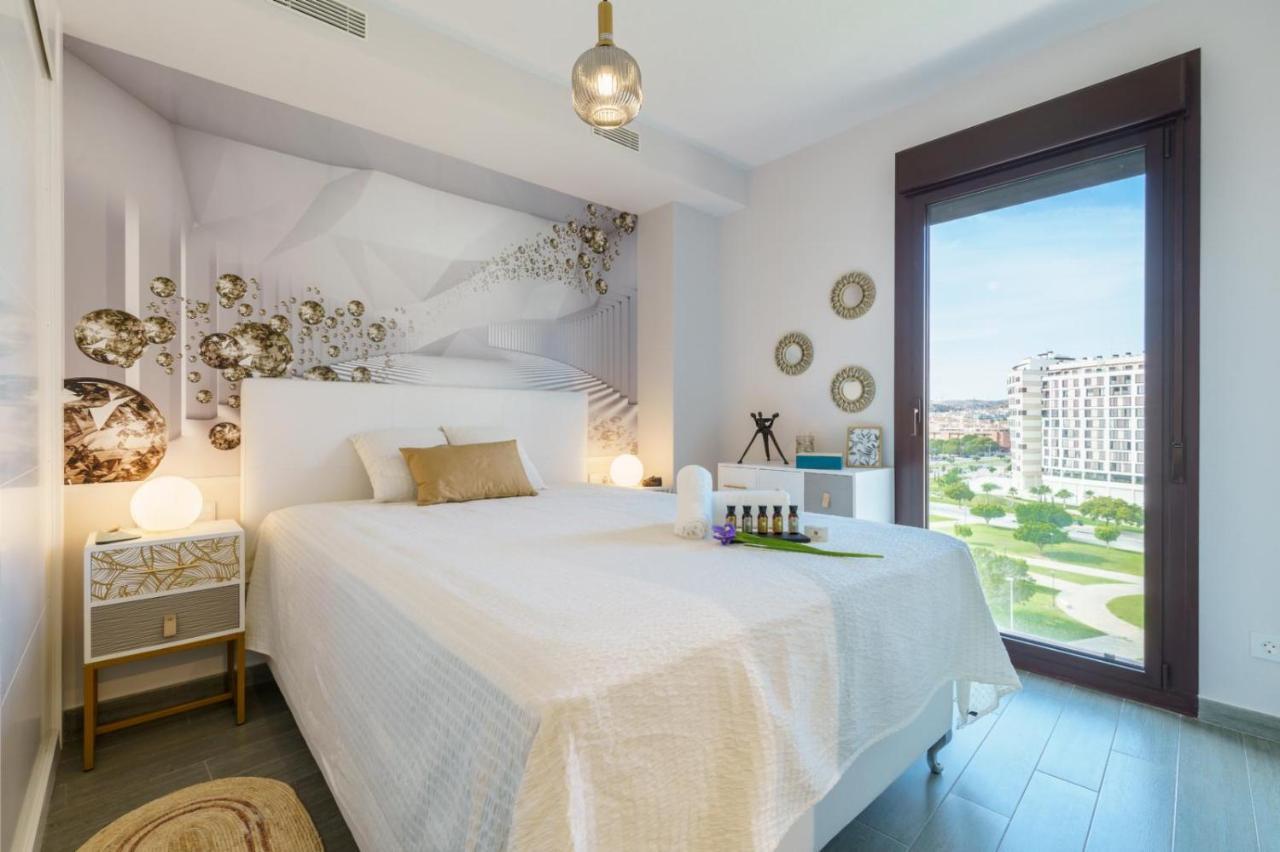 Appartement Teatinos Sky Garden I à Málaga Extérieur photo