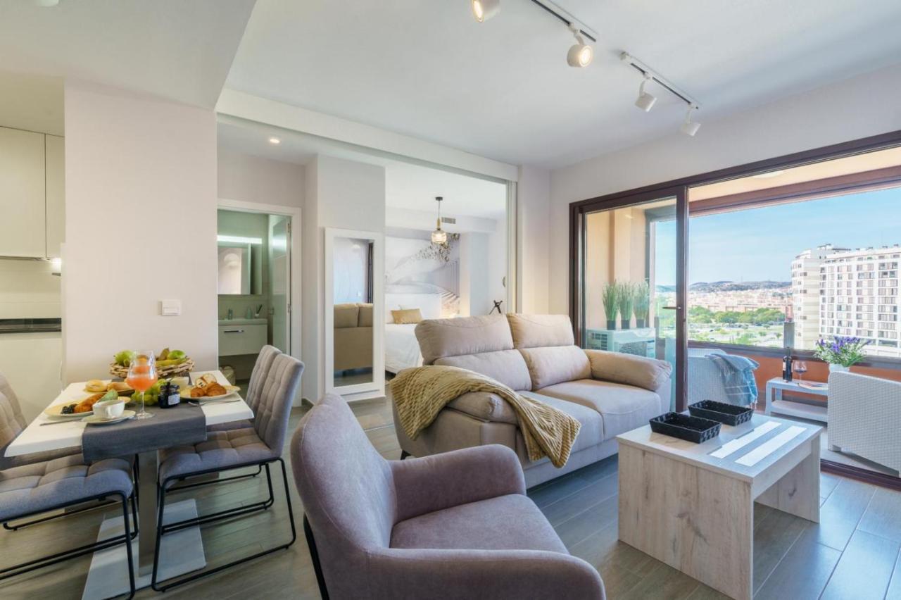 Appartement Teatinos Sky Garden I à Málaga Extérieur photo