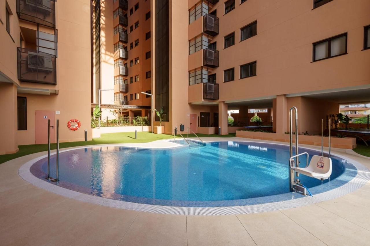 Appartement Teatinos Sky Garden I à Málaga Extérieur photo